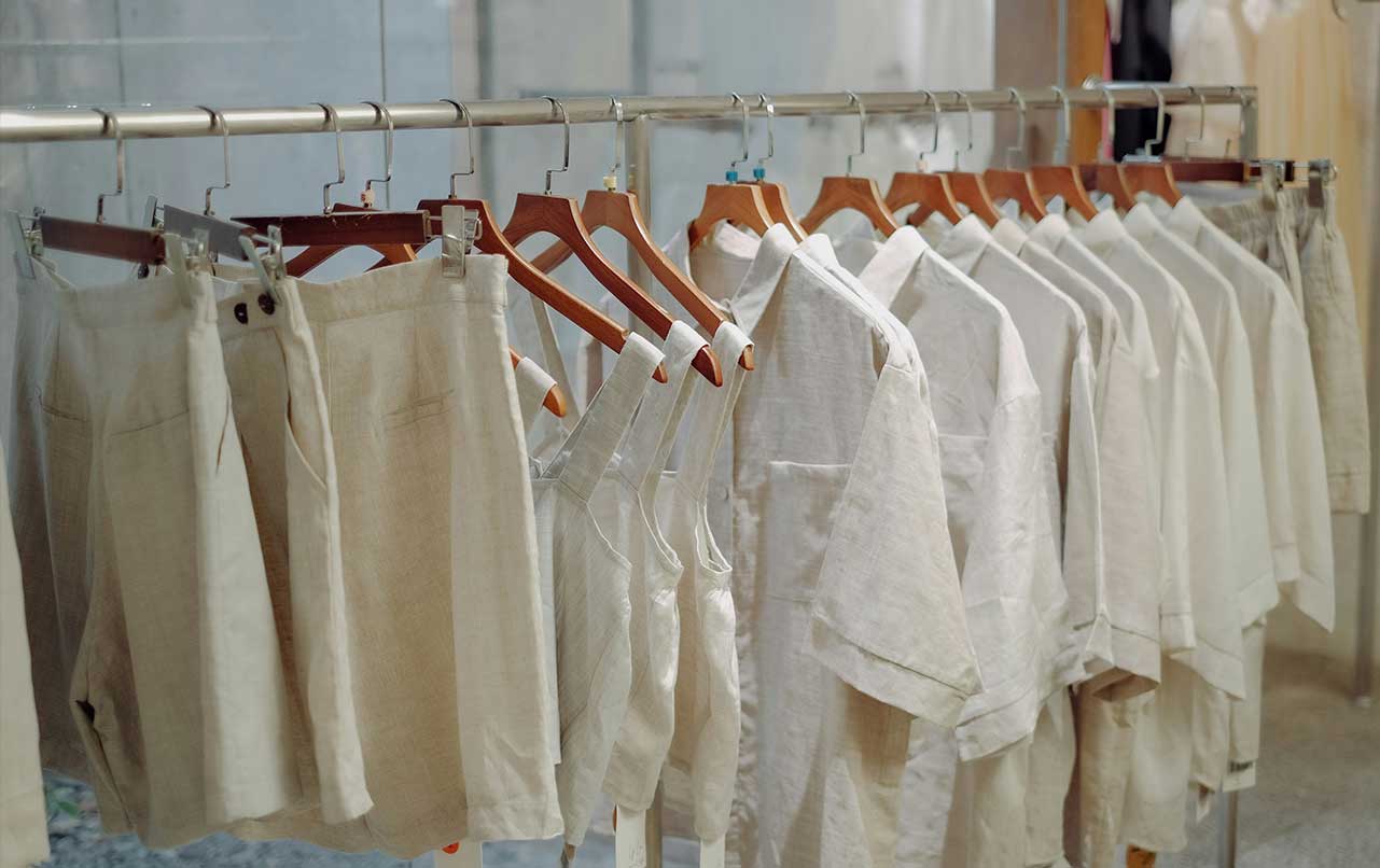 เสื้อมีกลิ่นอับ วิธีแก้ง่ายๆ พร้อมกับสาเหตุว่ามันเกิดจากอะไร 1