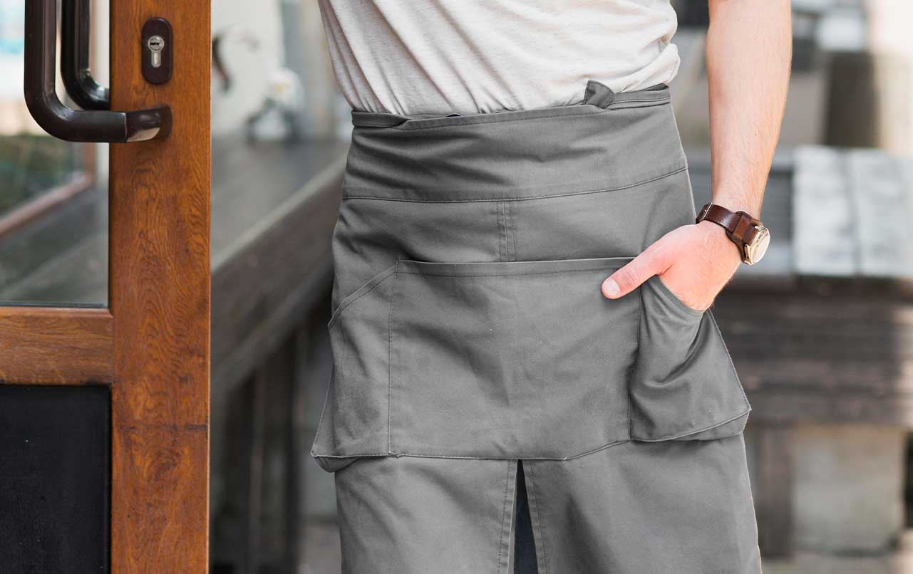 ผ้ากันเปื้อนสั่งทำ ผ้ากันเปื้อนครึ่งตัว Half Apron ดีไซน์ที่ใช่สำหรับคนรุ่นใหม่ 1